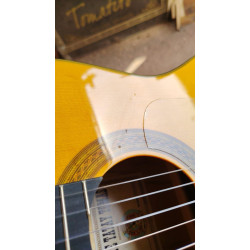 Outlet B16 - Vicente Tatay C320.301F Guitarra Flamenca con PequeñO Defecto en la Tapa - Acabado Ambar con golpeador instalado.