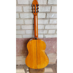 Outlet B16 - Vicente Tatay C320.301F Guitarra Flamenca con PequeñO Defecto en la Tapa - Acabado Ambar con golpeador instalado.