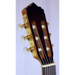 Outlet B18 - Guitarra Flamenca Tatay C320.580CE OS1 con cutaway con Rallada en la Tapa y Trastes Bastante Planos
