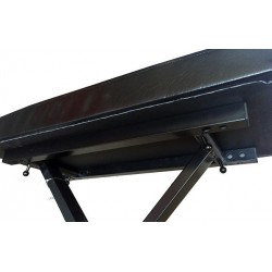 C830.850 Banqueta de Teclado