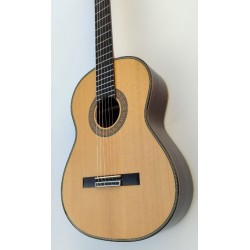 Antonio de Toledo serie Jose Rincon Modelo JR-27S Guitarra Clasica Tapa de Abeto