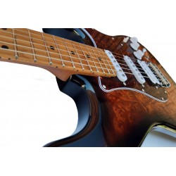 Guitarra Electrica Egmond GS-836TB Tipo Strato Color Sunburst efecto Fuego