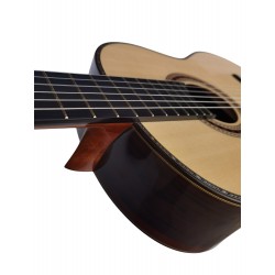 Antonio De Toledo Serie Legado Modelo AAT-19S - Tapa Maciza de Abeto y Fondo y Aros de Ziricote (Ciricote)