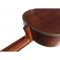 Antonio de Toledo serie José Rincón JR-5C – Guitarra Clásica Tapa Maciza de Cedro y Palosanto