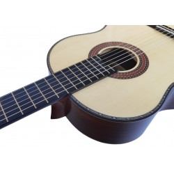 Antonio de Toledo serie José Rincón JR-5S – Guitarra Clásica Tapa Maciza de Abeto y Palosanto