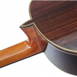 Antonio de Toledo serie Jose Rincon Modelo JRF-27N Guitarra Flamenca Negra de Palosanto