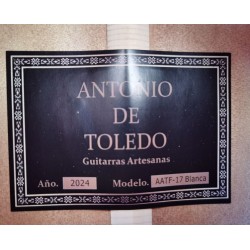 Antonio De Toledo Serie Legado Modelo AATF-17B Blanca de Cipres