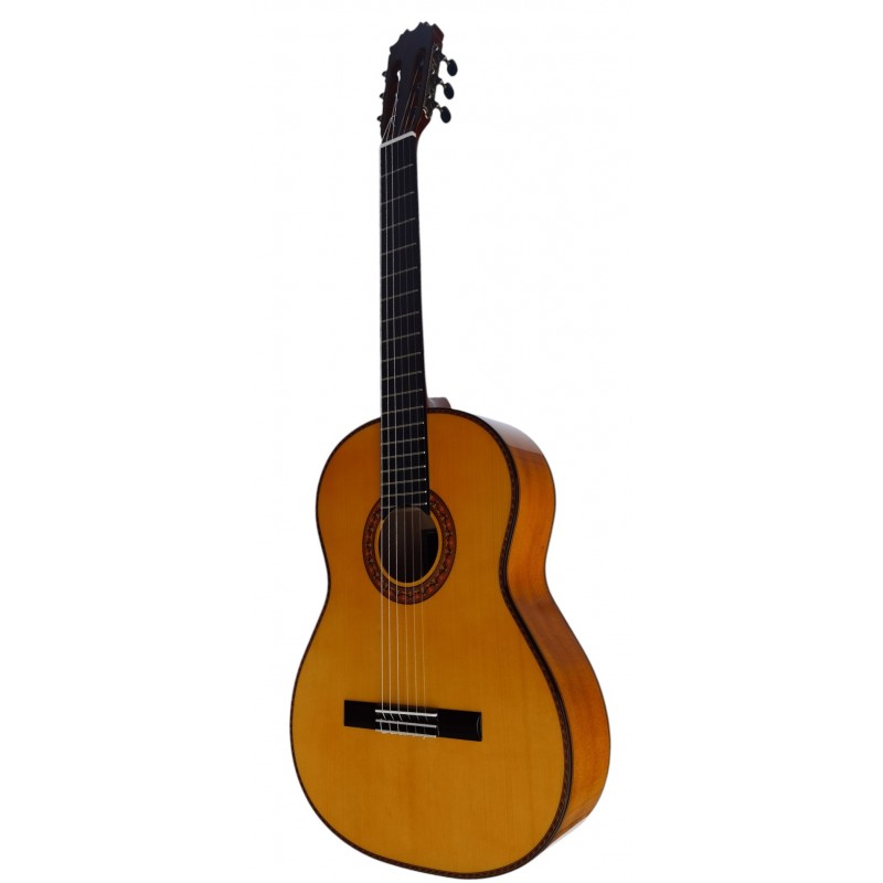 ATF-17BA (Ambar) Antonio De Toledo Guitarra Flamenca Blanca de Cipres - Acabado Brillo y Color Miel