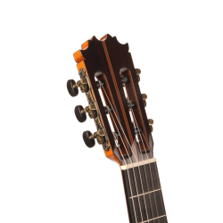 Antonio De Toledo Serie Legado Modelo AAT-240C Guitarra Clasica Toda Maciza con Tapa de Cedro