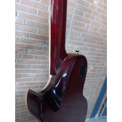 OUTLET Guitarra Electrica tipo Les Paul con mastil encolado Baffin - F - de OUTLET de exposicion con marcas de uso.