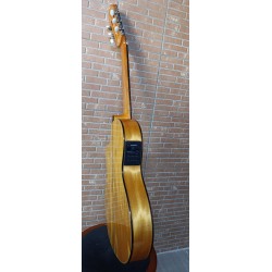 OUTLET - TAPA RAJADA REPARADA - C320.590CE ESTRECHA Guitarra Flamenca Vicente Tatay Tapa Maciza - Amplificada Fishman PSY-301