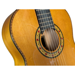 Antonio de Toledo • Modelo Tomatito Andalucia Blanca con tapa Torrefactada - Guitarra Flamenca en acabado Natural