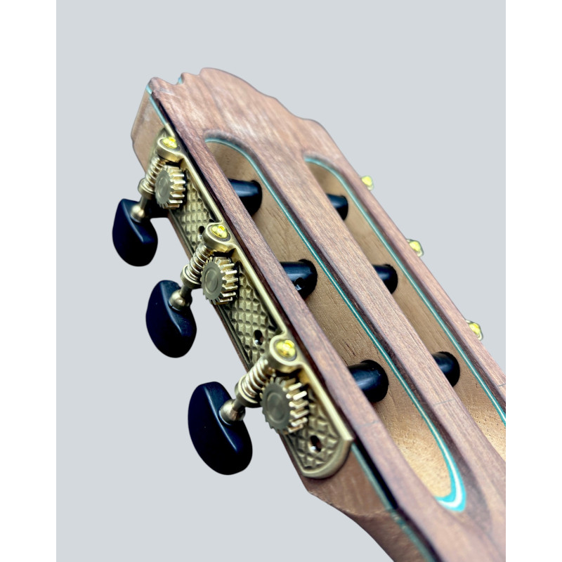 Clavijero de precision Aparicio B&C modelo Toledo Bronce con Palomilla Ebano y Poste Negro
