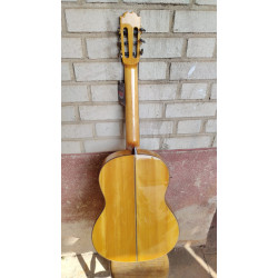 Outlet A45 - C320.590 Guitarra Flamenca Vicente Tatay con Raja en Barniz del Clavijero - Fondo Sicomoro Tapa Maciza Abeto