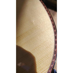 Outlet A14 - Antonio De Toledo Modelo ATF-17EB CUT con Cutaway Guitarra Flamenca de Ebano Blanco con Double Os1 Con Golpecito Ab