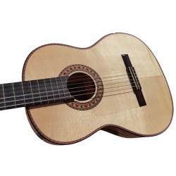 Outlet A14 - Antonio De Toledo Modelo ATF-17EB CUT con Cutaway Guitarra Flamenca de Ebano Blanco con Double Os1 Con Golpecito Ab
