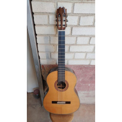 Outlet A67 - Antonio de Toledo serie Jose Rincon Modelo JR-9C Tapa Maciza de Cedro y Fondo y Aros de Ziricote (Ciricote) con Man