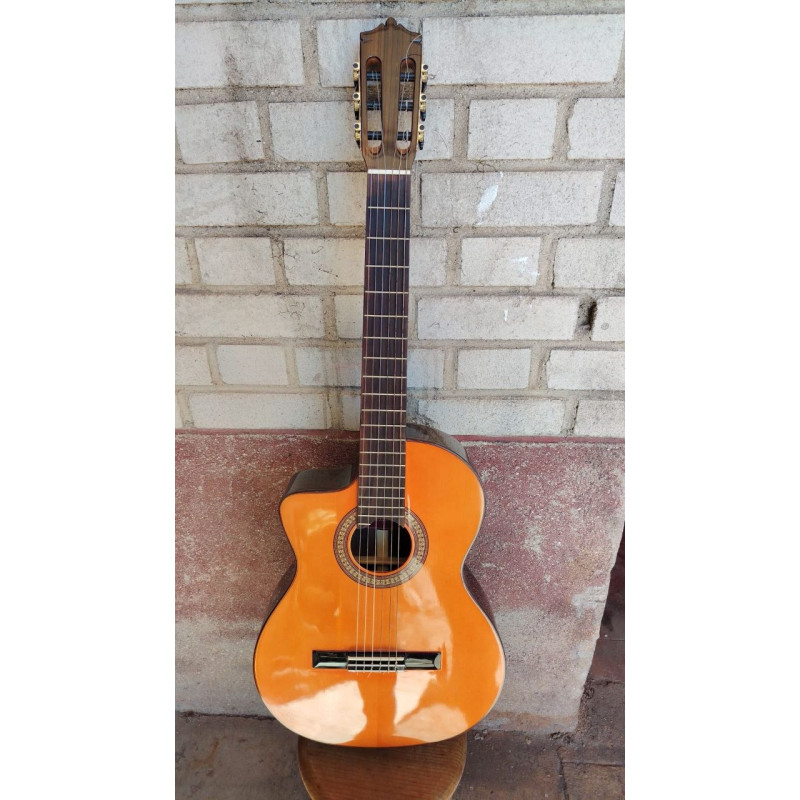 Outlet A91 - Jose Rincon MFG-RS CE Guitarra Flamenca Palosanto con Cutaway EQ Fishman PSY-301 con Guitarra Para Zurdos Con Signo