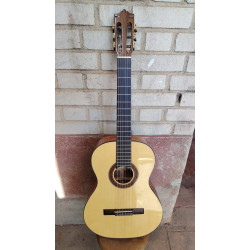 Outlet A98 - Jose Rincon MCG-48S Guitarra Clasica con Puente Reparado y Se Notan Marcas Alrededor Del Puente