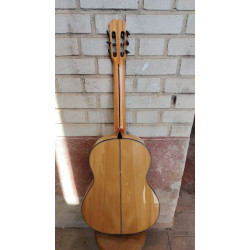 Outlet A99 - Antonio de Toledo ATF-17B – Guitarra Flamenca Blanca de Cipres en Brillo y Color Natural con Tapa Amarilla Con Manc