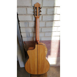 Outlet B05 - Jose Rincon ES-08S CE Cut EF Guitarra Flamenca EQ Fishman PSY-301 con ArañAzos Tapa Al Lado Del DiapasóN y Defecto 