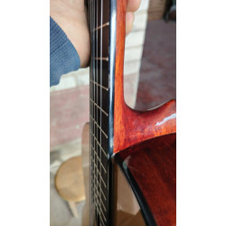 Outlet B10 - C320.202 Guitarra Clasica Vicente Tatay con Defectos en el Lateral Del DiapasóN - Fondo de Sapeli con Tapa de Abeto