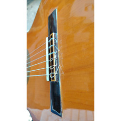 Outlet B12 - C320.205C Guitarra Clasica Vicente Tatay con Puente Reparado - Fondo de Caoba con Tapa Maciza de Cedro - Acabado Br