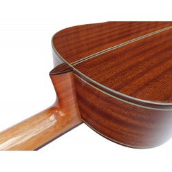 Outlet B12 - C320.205C Guitarra Clasica Vicente Tatay con Puente Reparado - Fondo de Caoba con Tapa Maciza de Cedro - Acabado Br